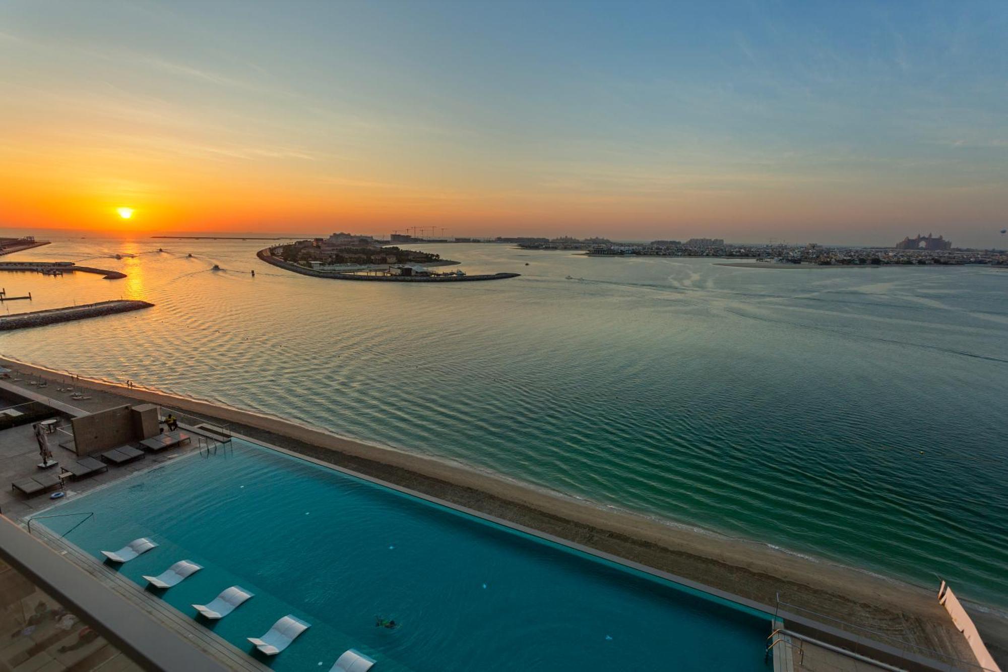 Palm View Paradise 3 Bed W Private Apartment Dubai