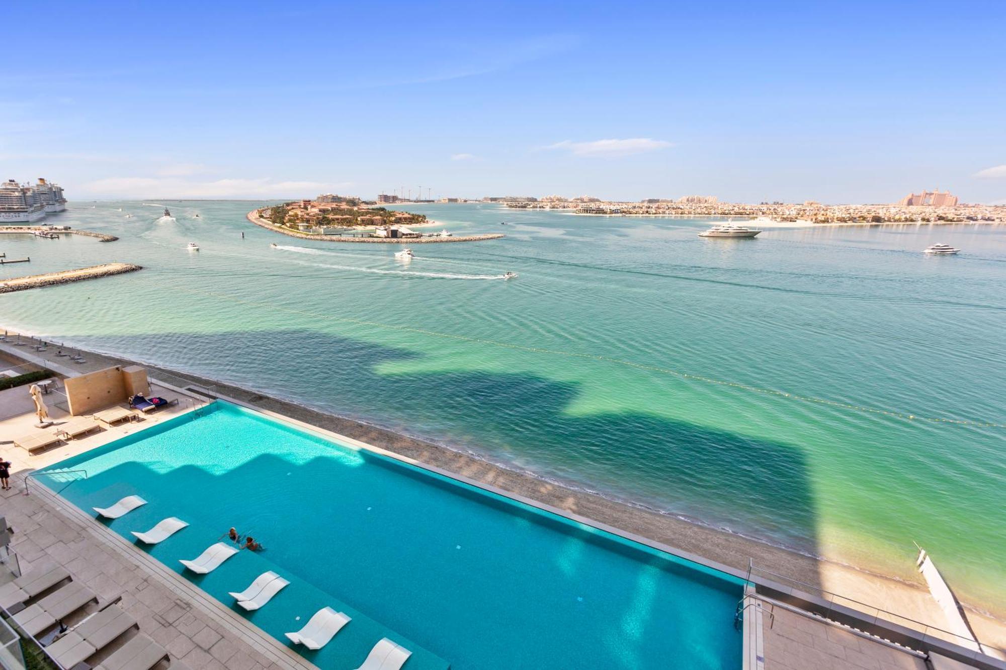 Palm View Paradise 3 Bed W Private Dubai