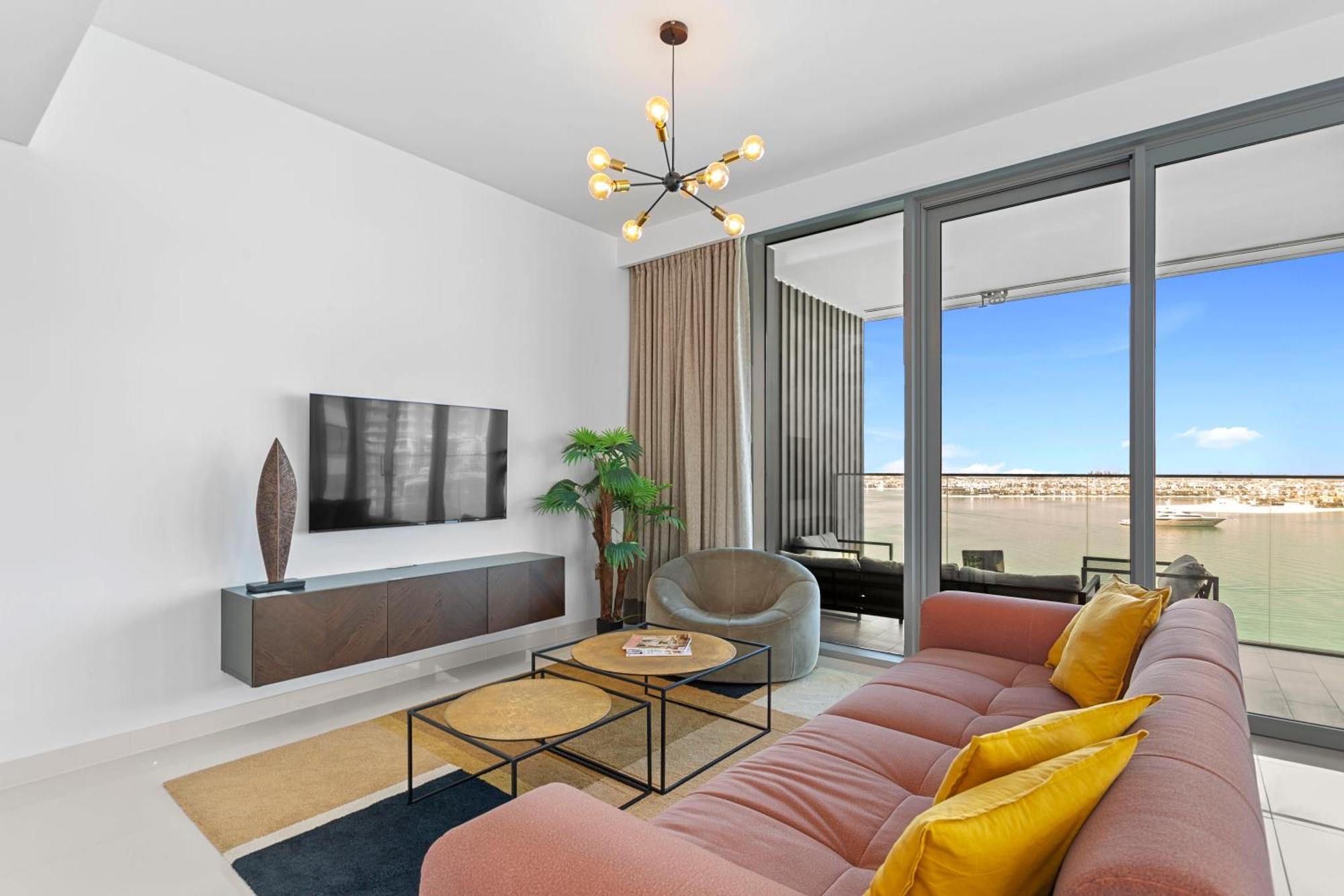 Palm View Paradise 3 Bed W Private Apartment Dubai