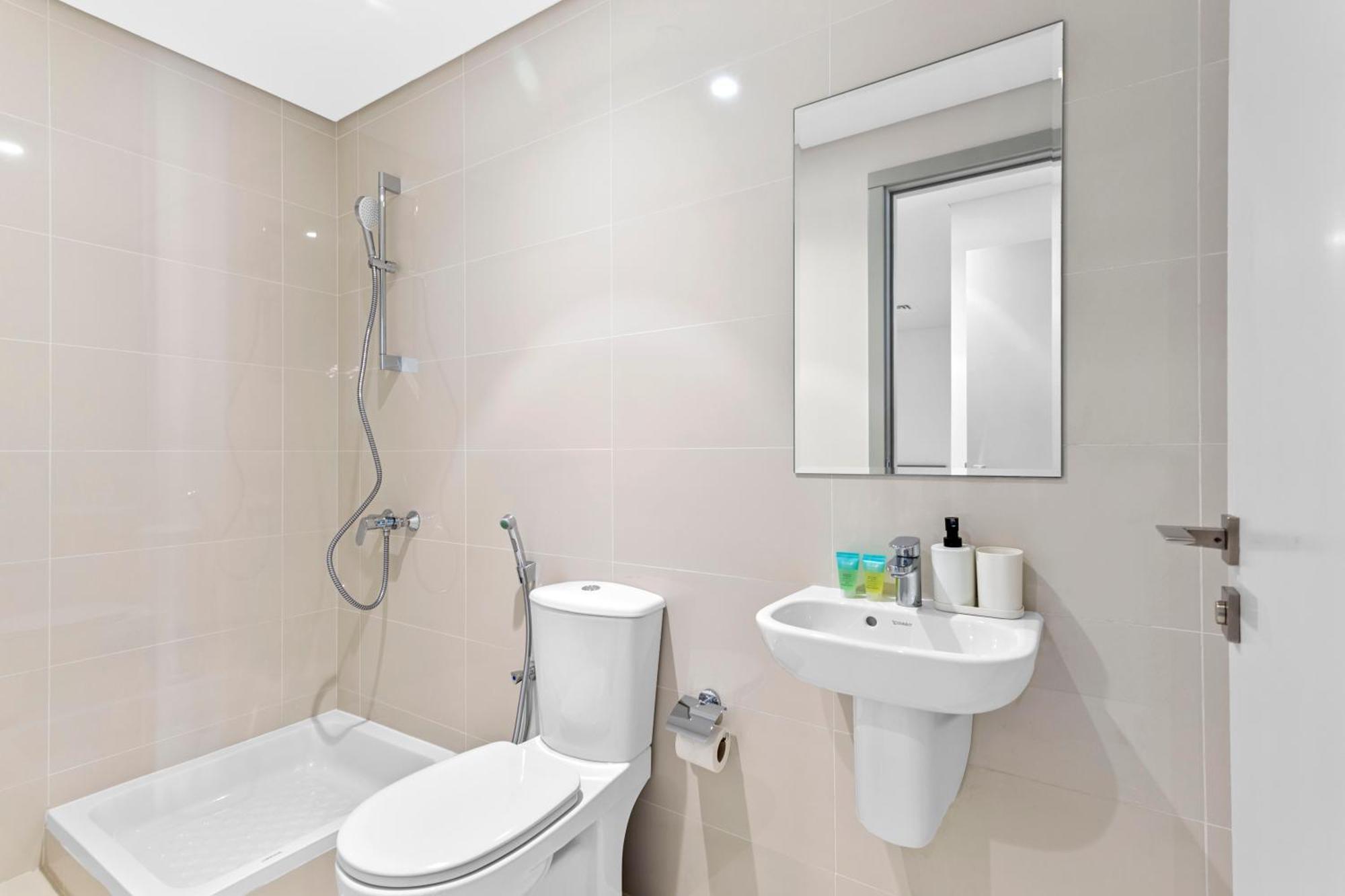 Palm View Paradise 3 Bed W Private Apartment *